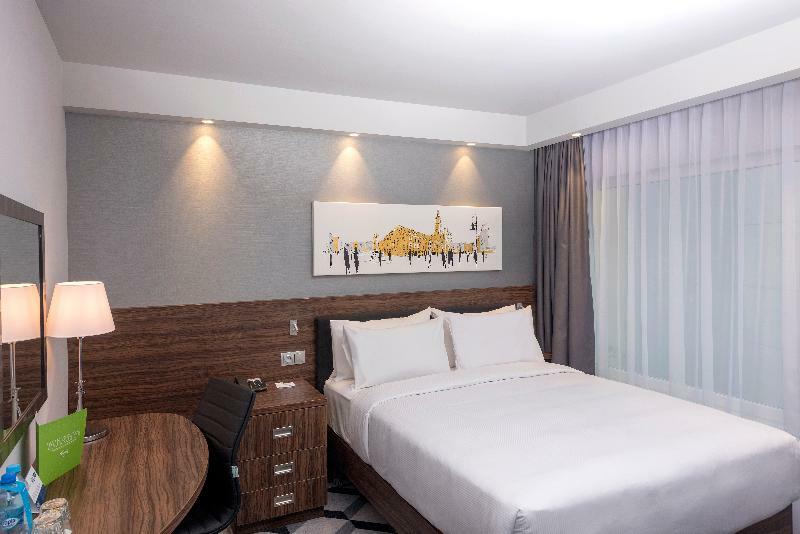 Hampton By Hilton Old Town Hotel