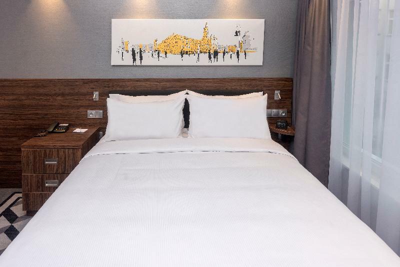 Hotel Hampton By Hilton Old Town